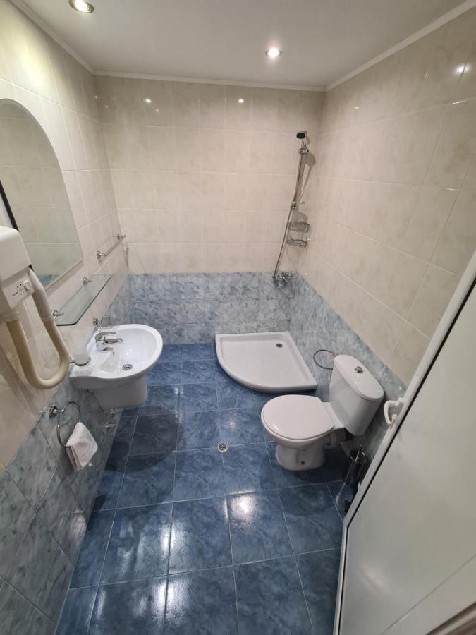 Семеен Хотел Аристо Dryanovo  Extérieur photo
