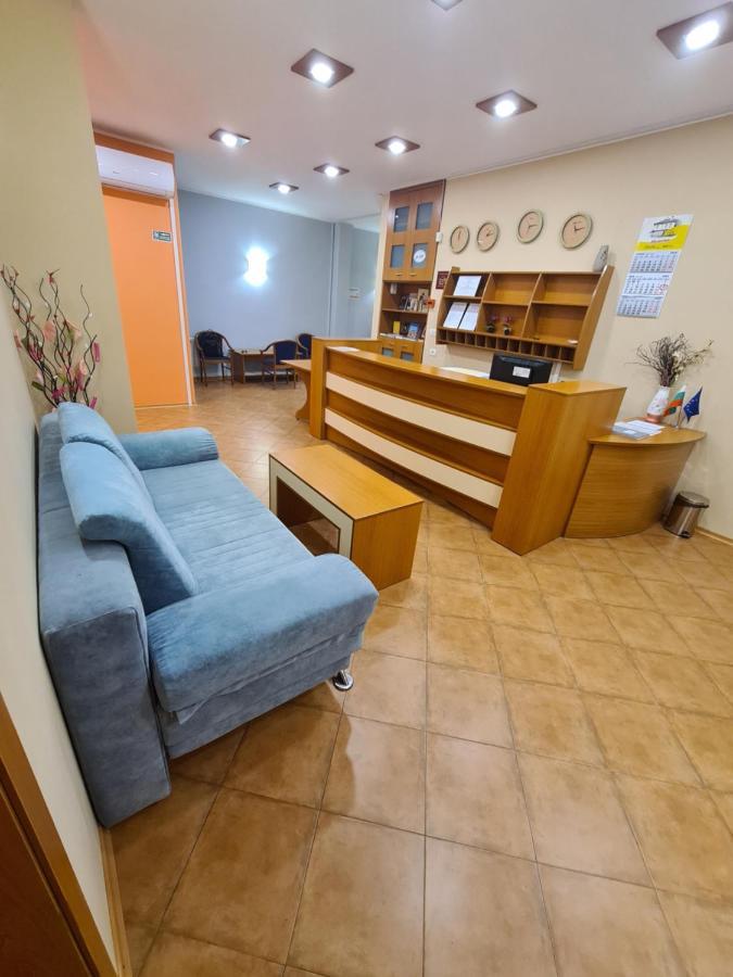 Семеен Хотел Аристо Dryanovo  Extérieur photo